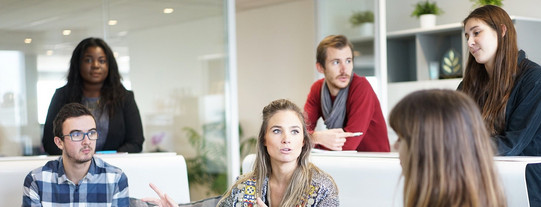 Start-up-Team im Meeting Start-up-Team im Meeting